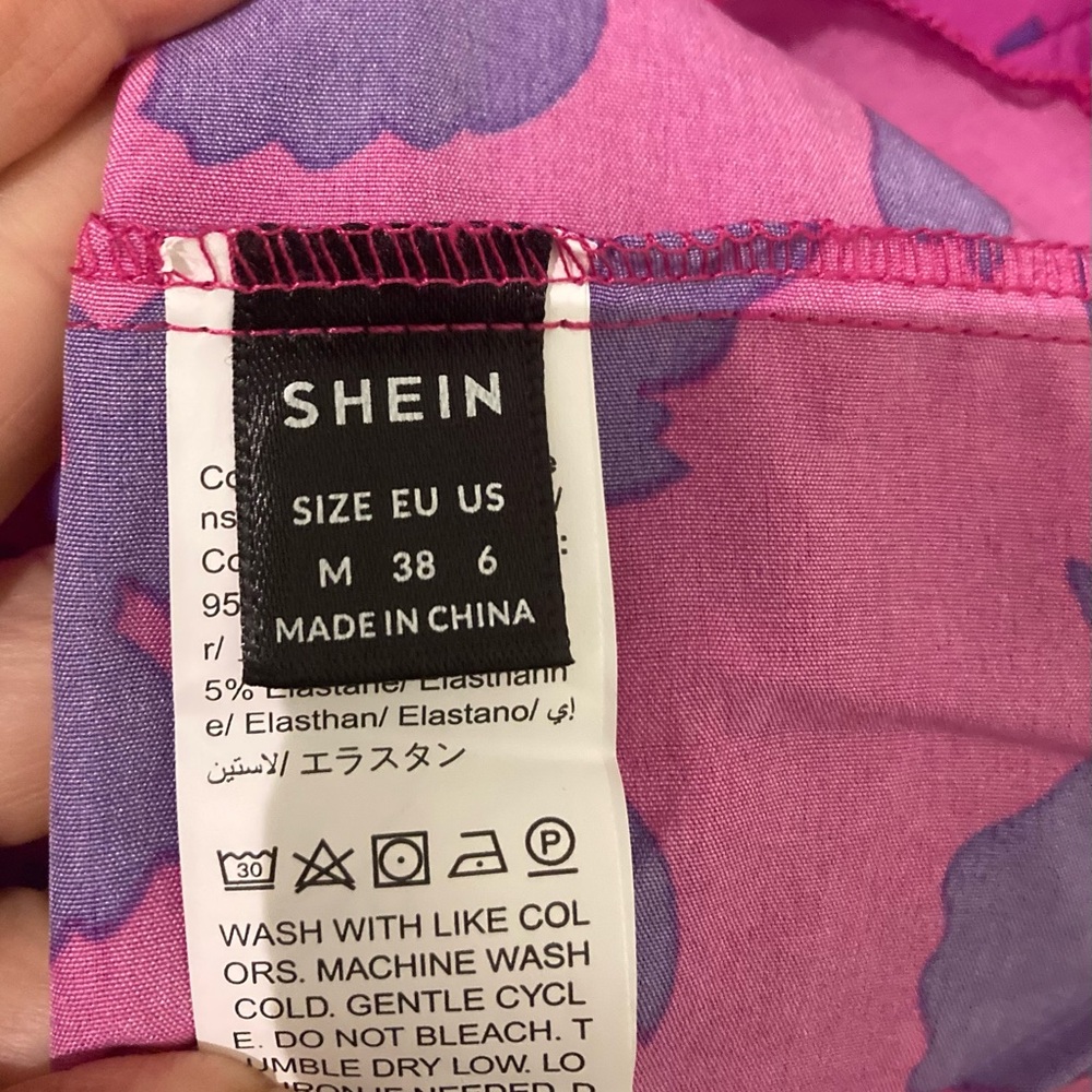 SHEIN Women’s Vacay Dress in Pink and Purple Floral print Medium - Picture 2 of 7